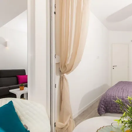 Adriatic Blue View Апартаменты *