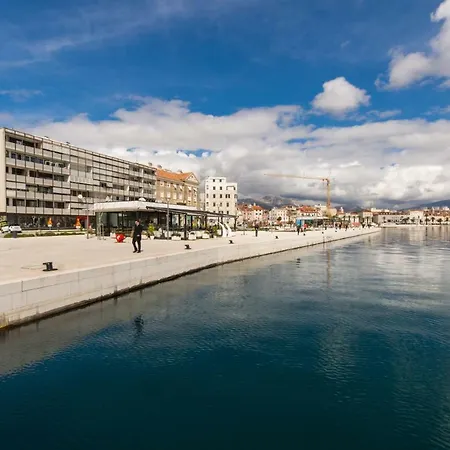Adriatic Blue View Apartament *
